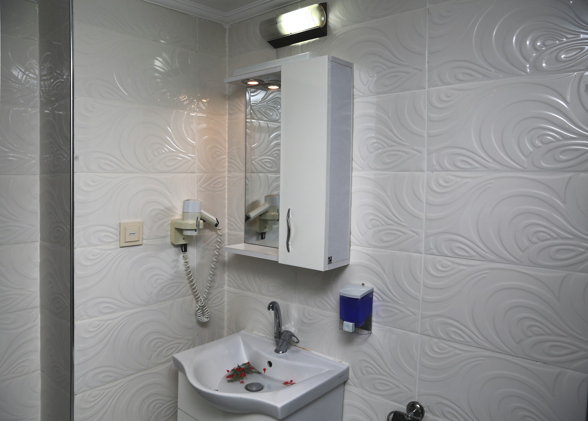 Club Bayar Beach Hotel