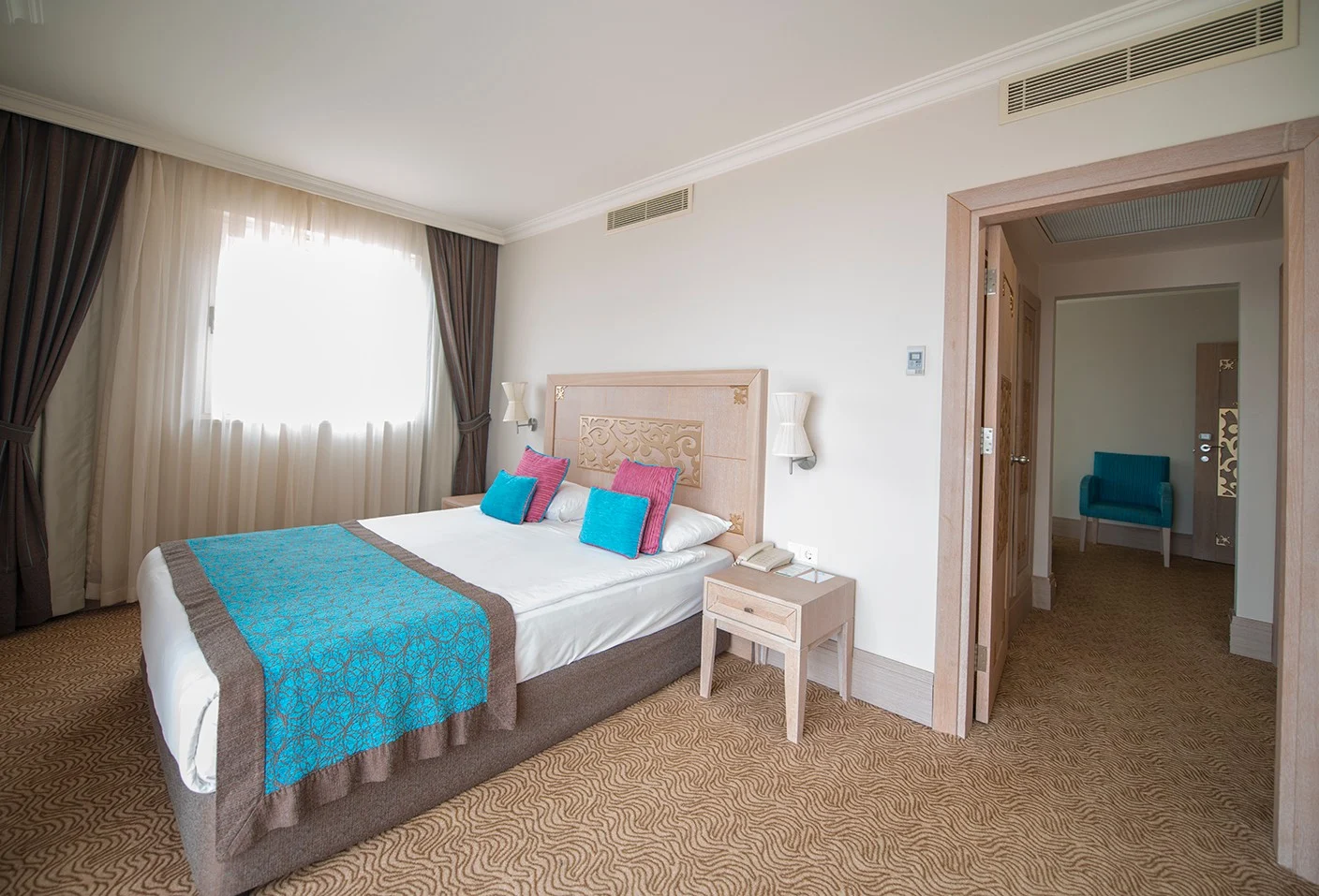 Crystal Family Resort