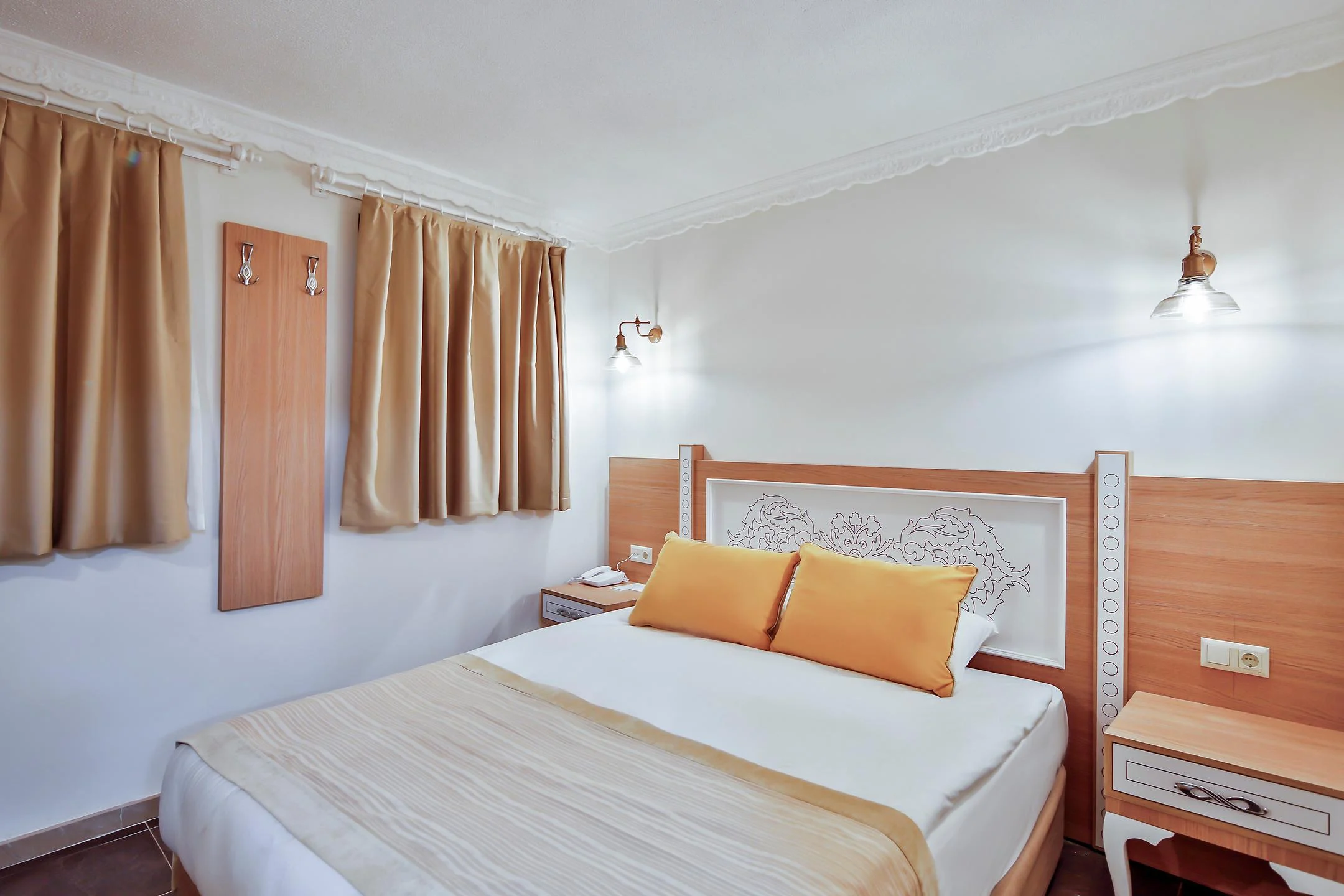 Crystal Family World Of Colours