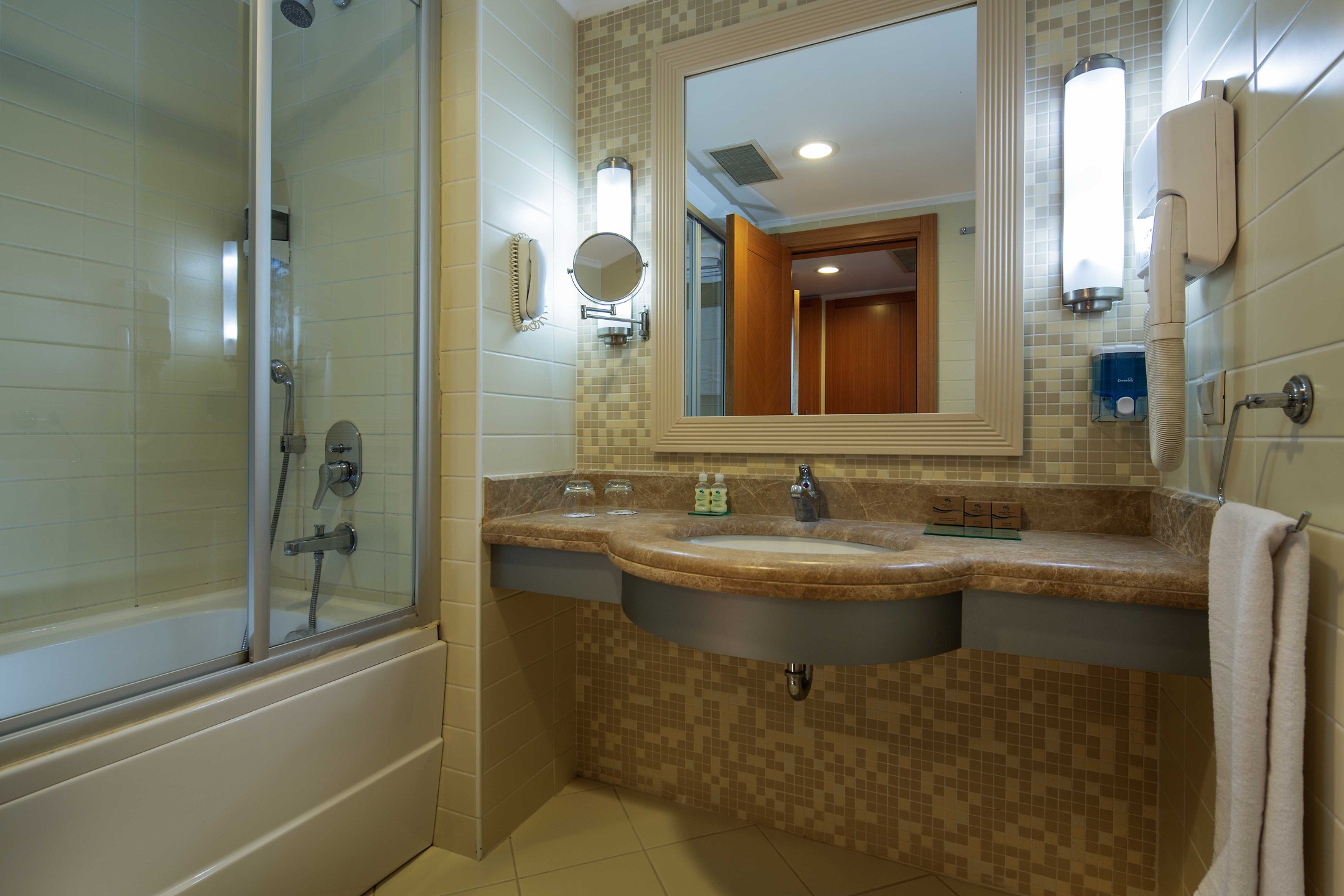 Crystal Hotels Admiral Resort