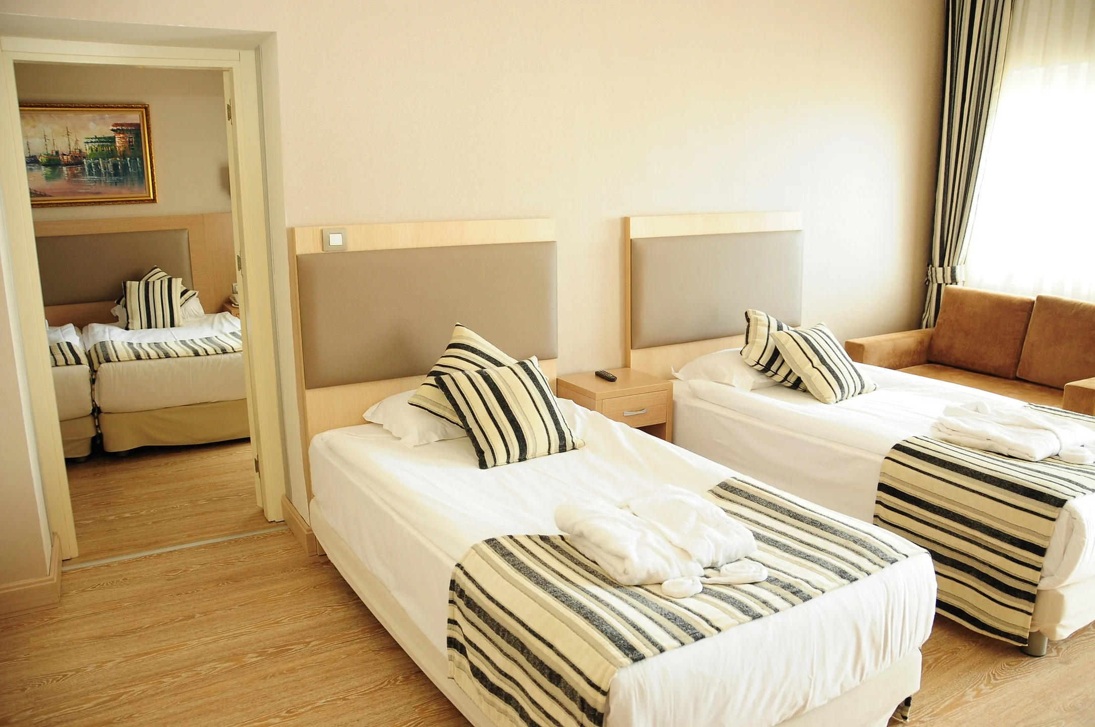 Crystal Tat Beach Golf Resort & Spa