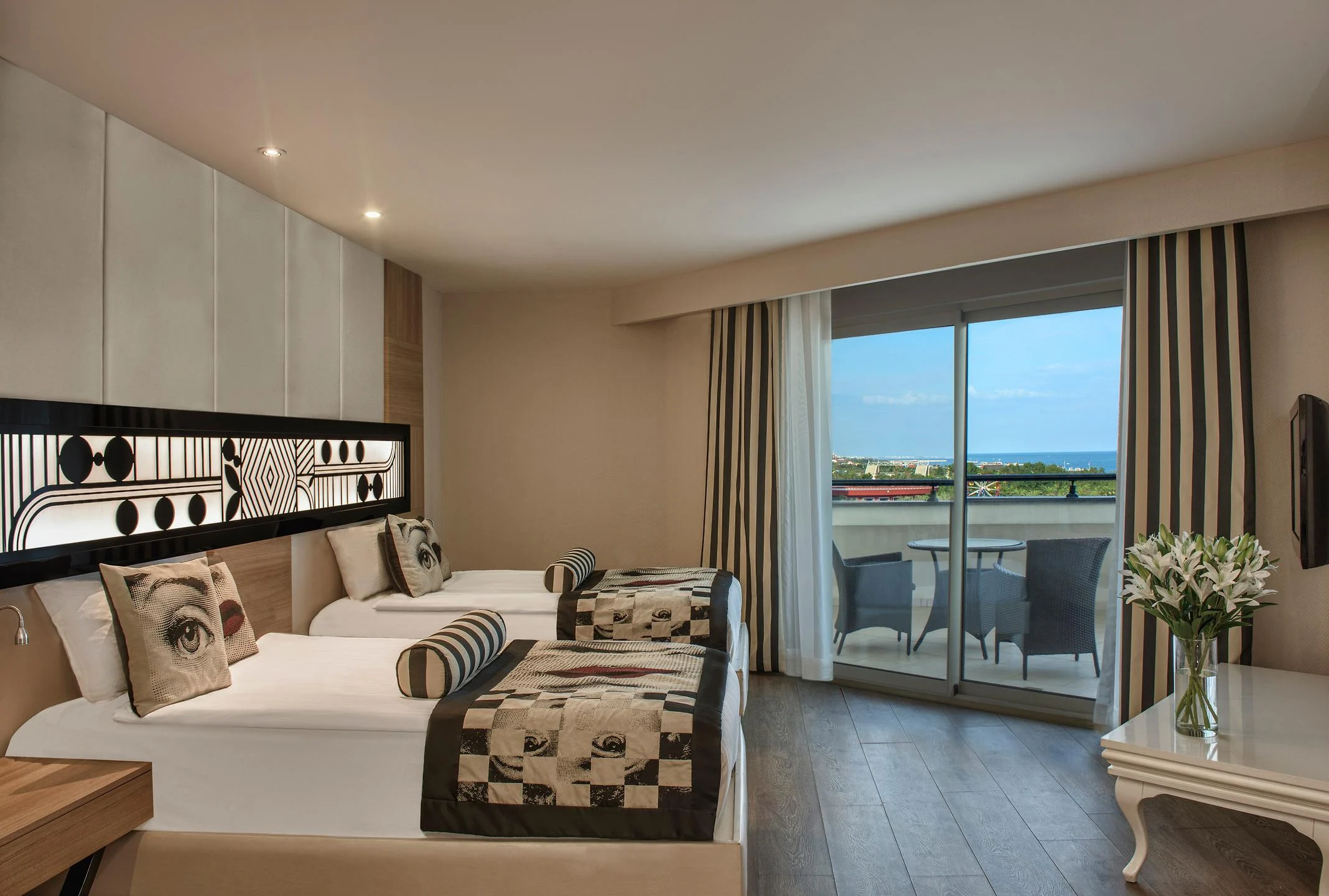 Delphin İmperial Lara