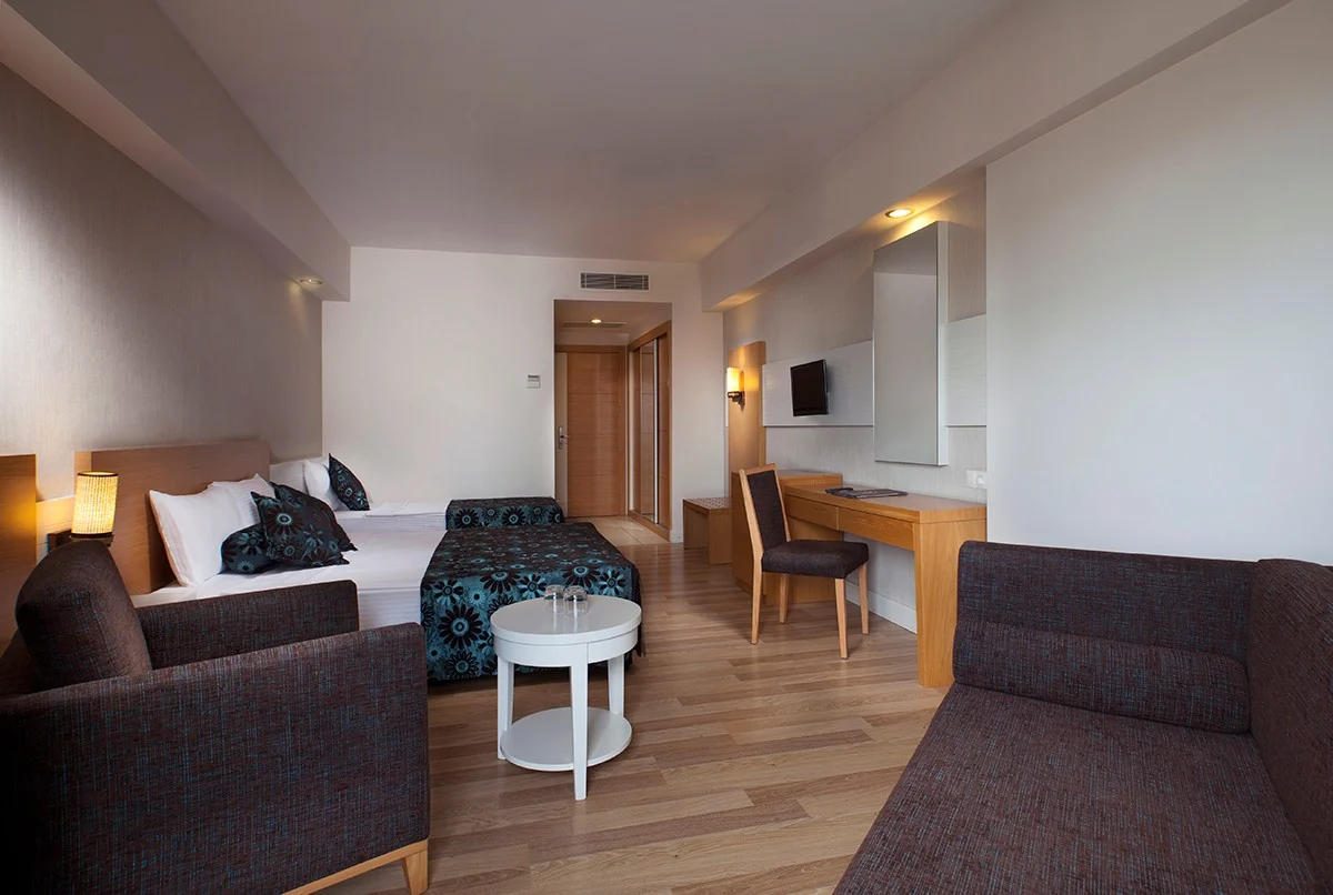 Diamond Beach Hotel & Spa