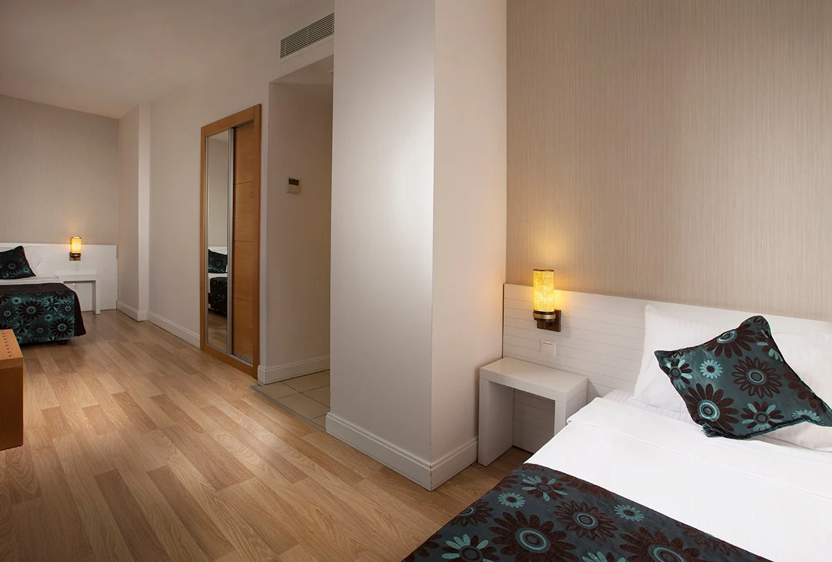 Diamond Beach Hotel & Spa