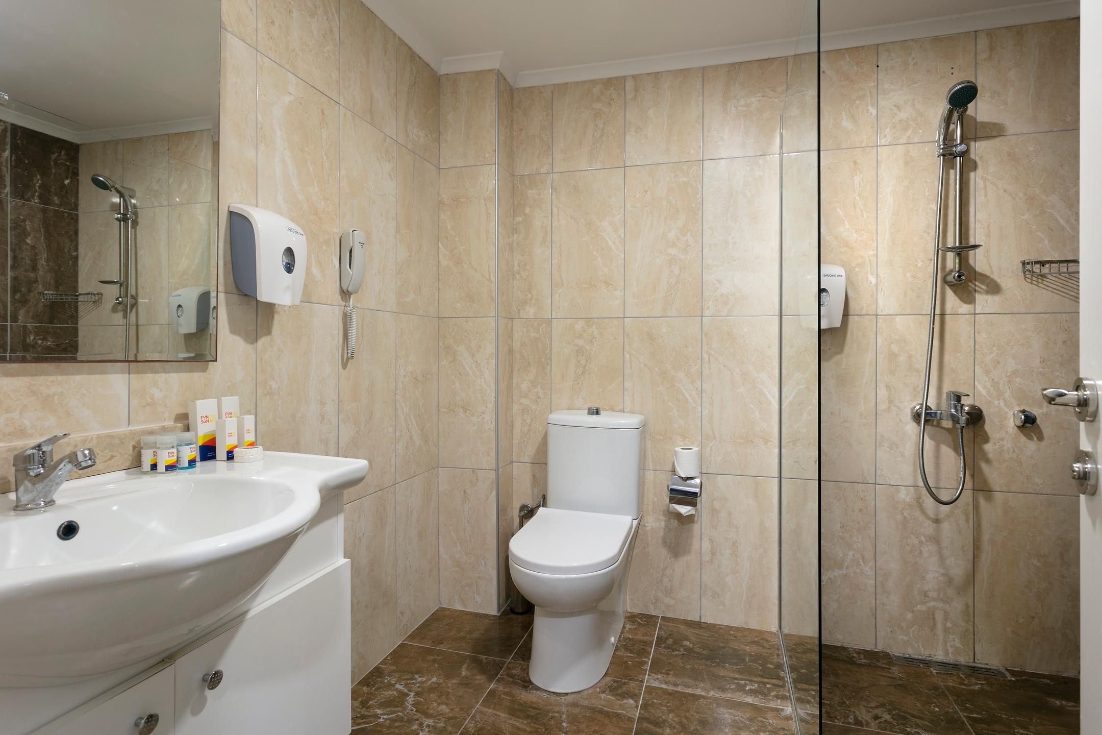 Fun&Sun Family Life Side