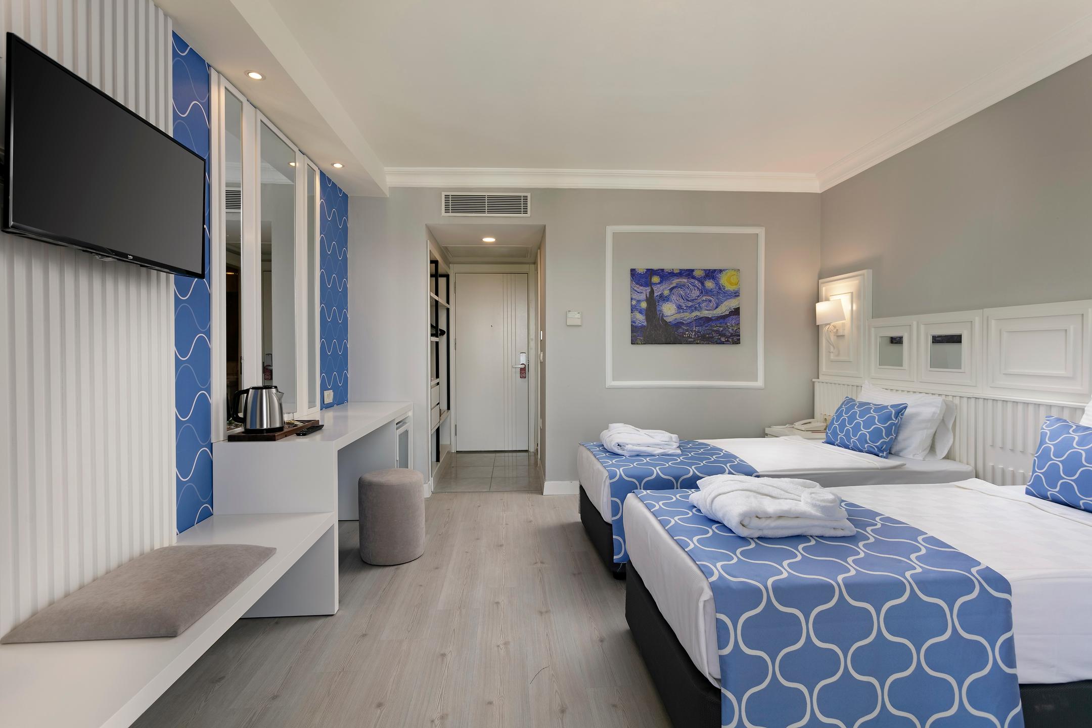 Fun&Sun Family Life Side