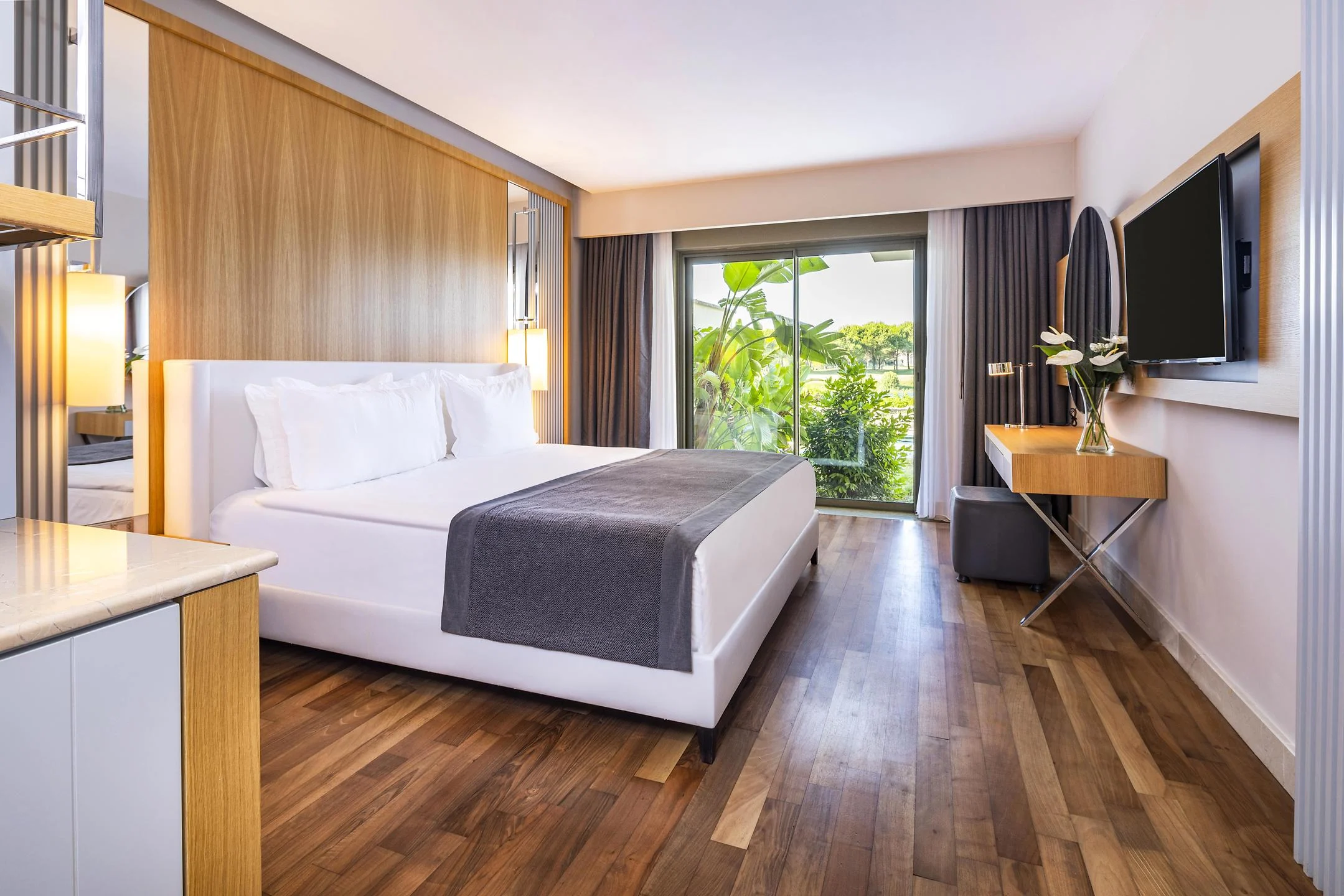 Kempinski Hotel The Dome