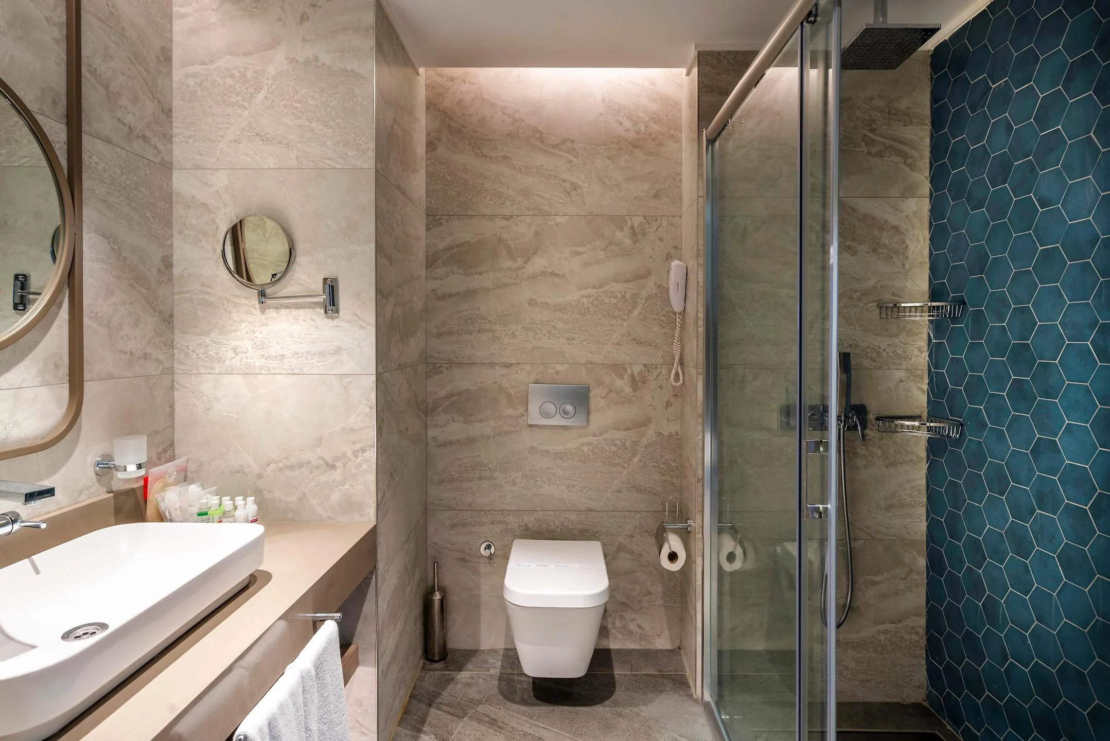 Kirman Calyptus Resort & Spa