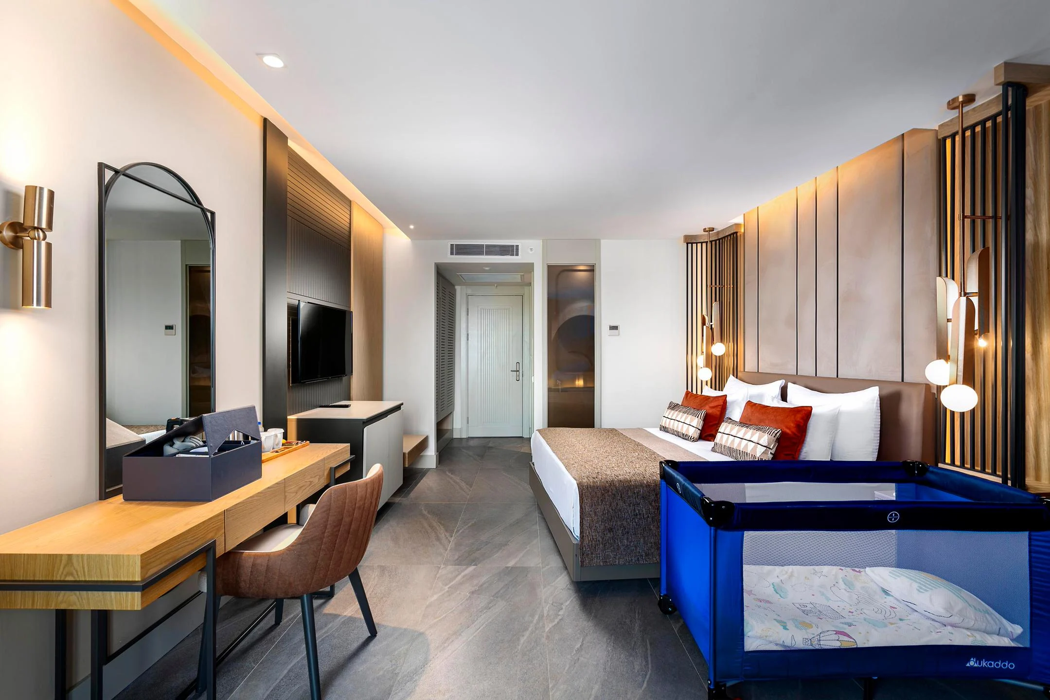 Kirman Calyptus Resort & Spa