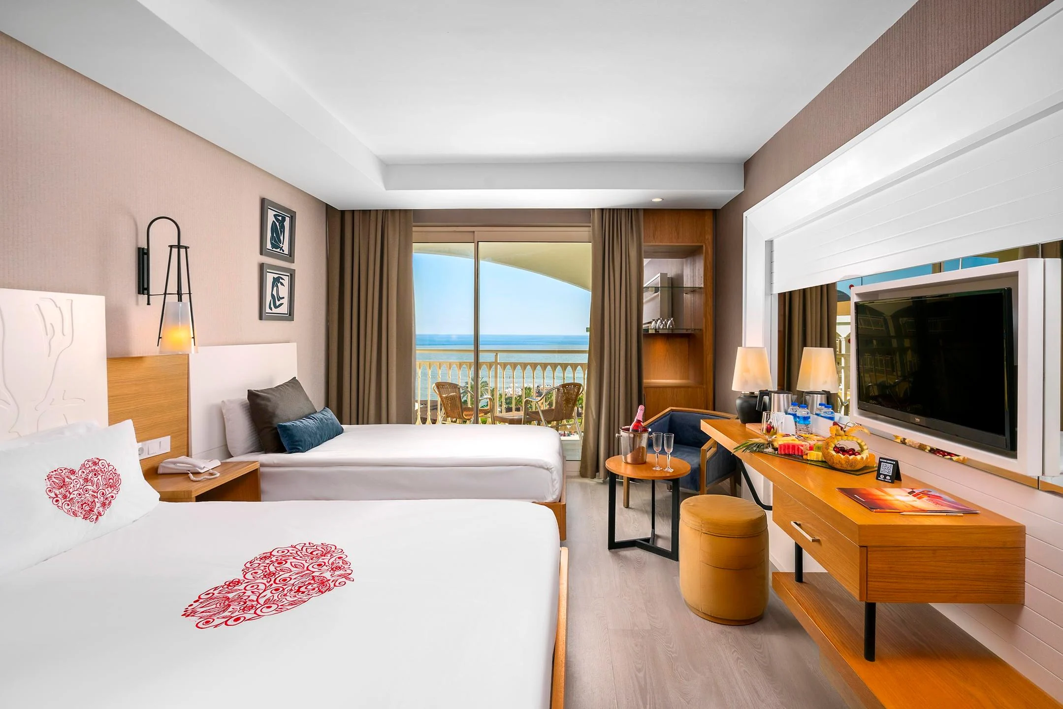 Kirman Sidera Luxury & Spa