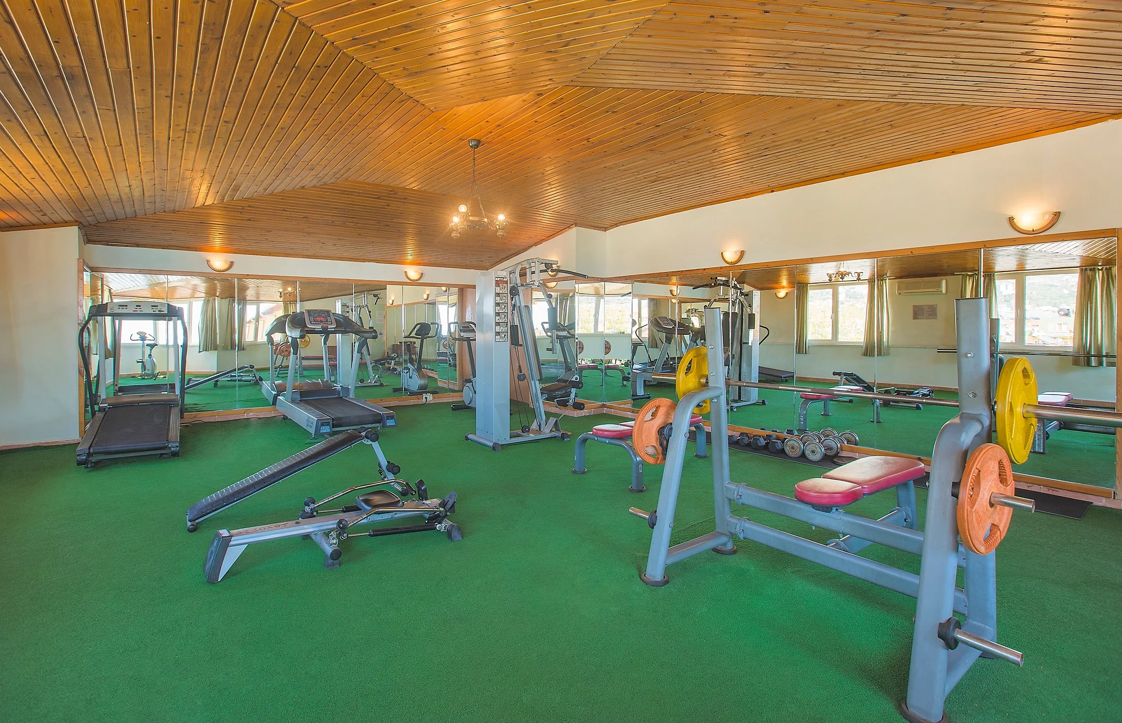 Kleopatra Beach Hotel