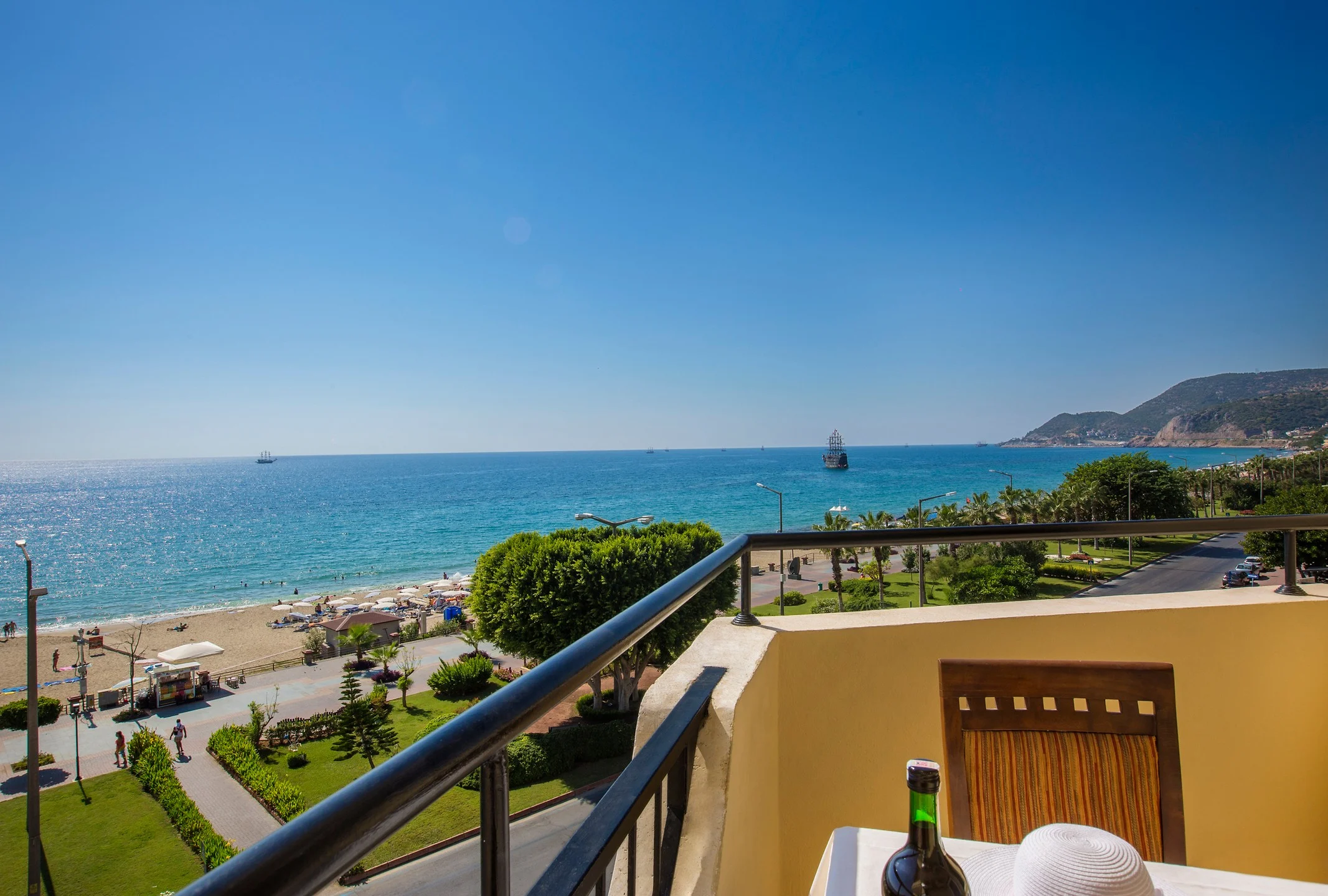 Kleopatra Beach Hotel