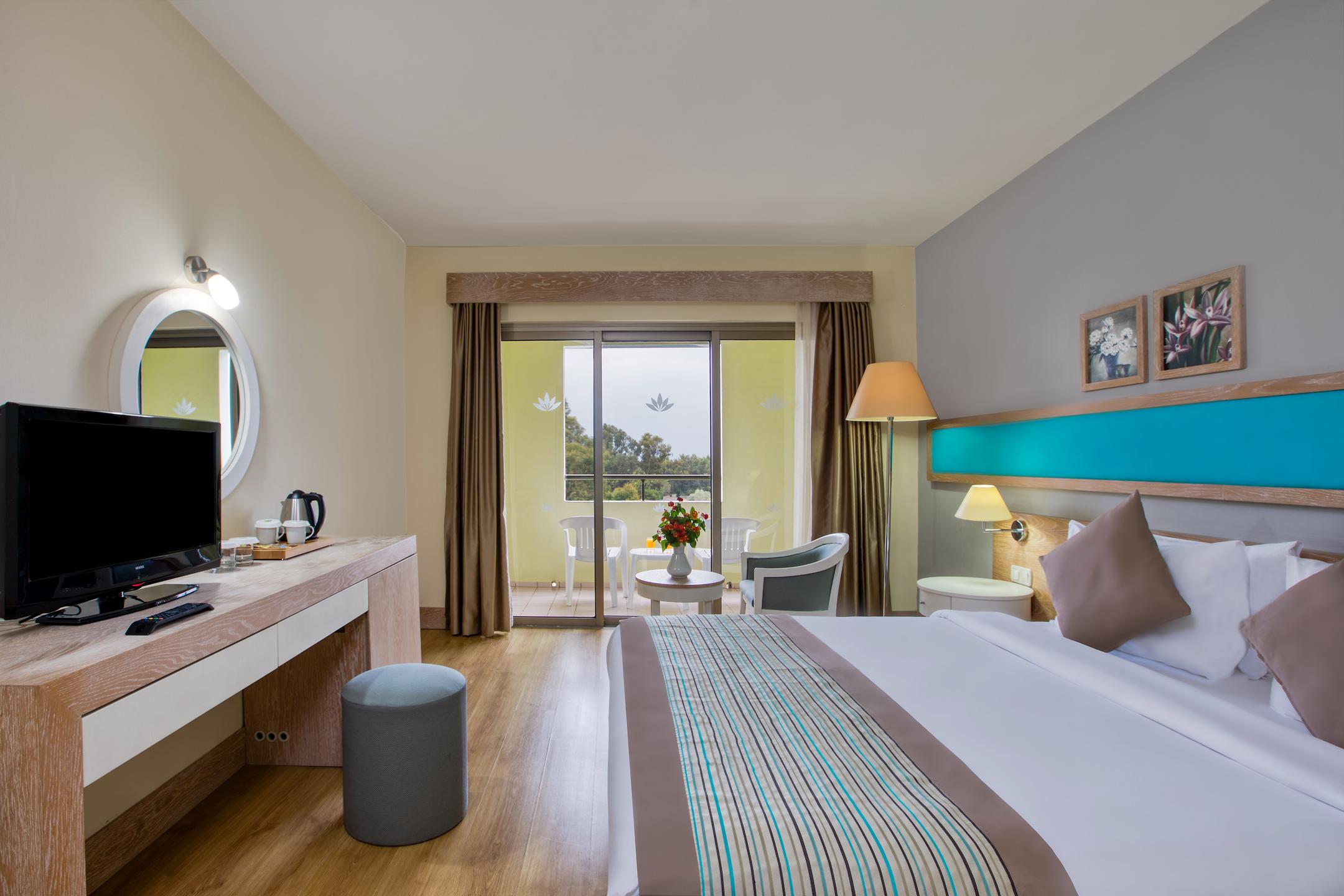 LABRANDA Excelsior Side