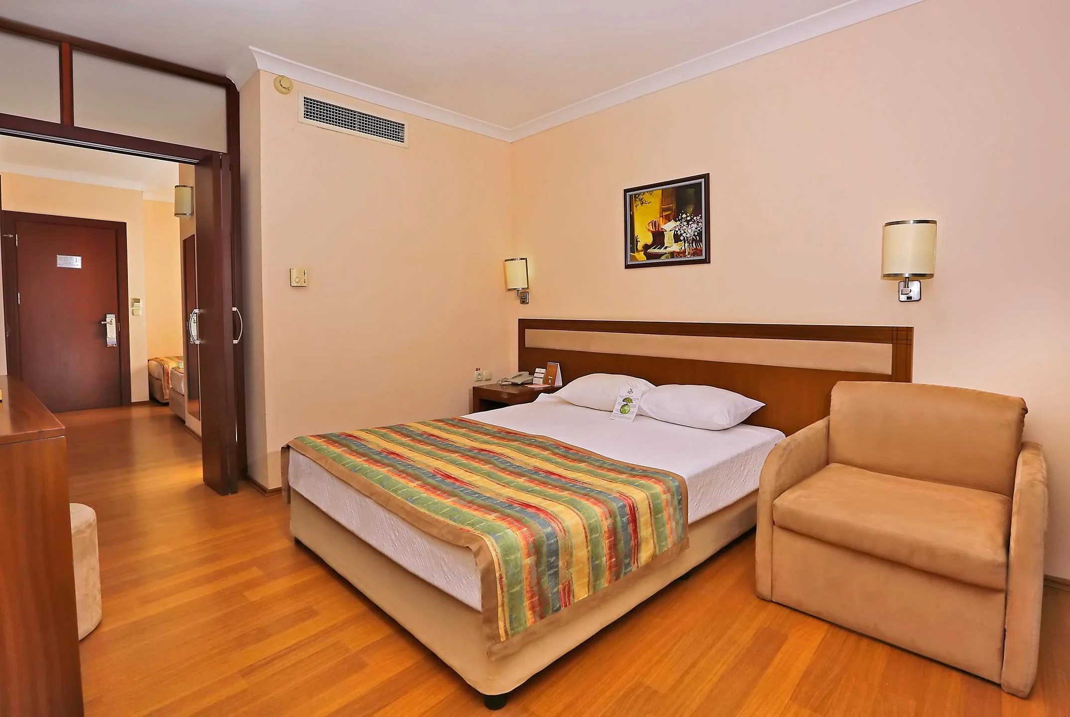 Lyra Resort & Spa Hotel