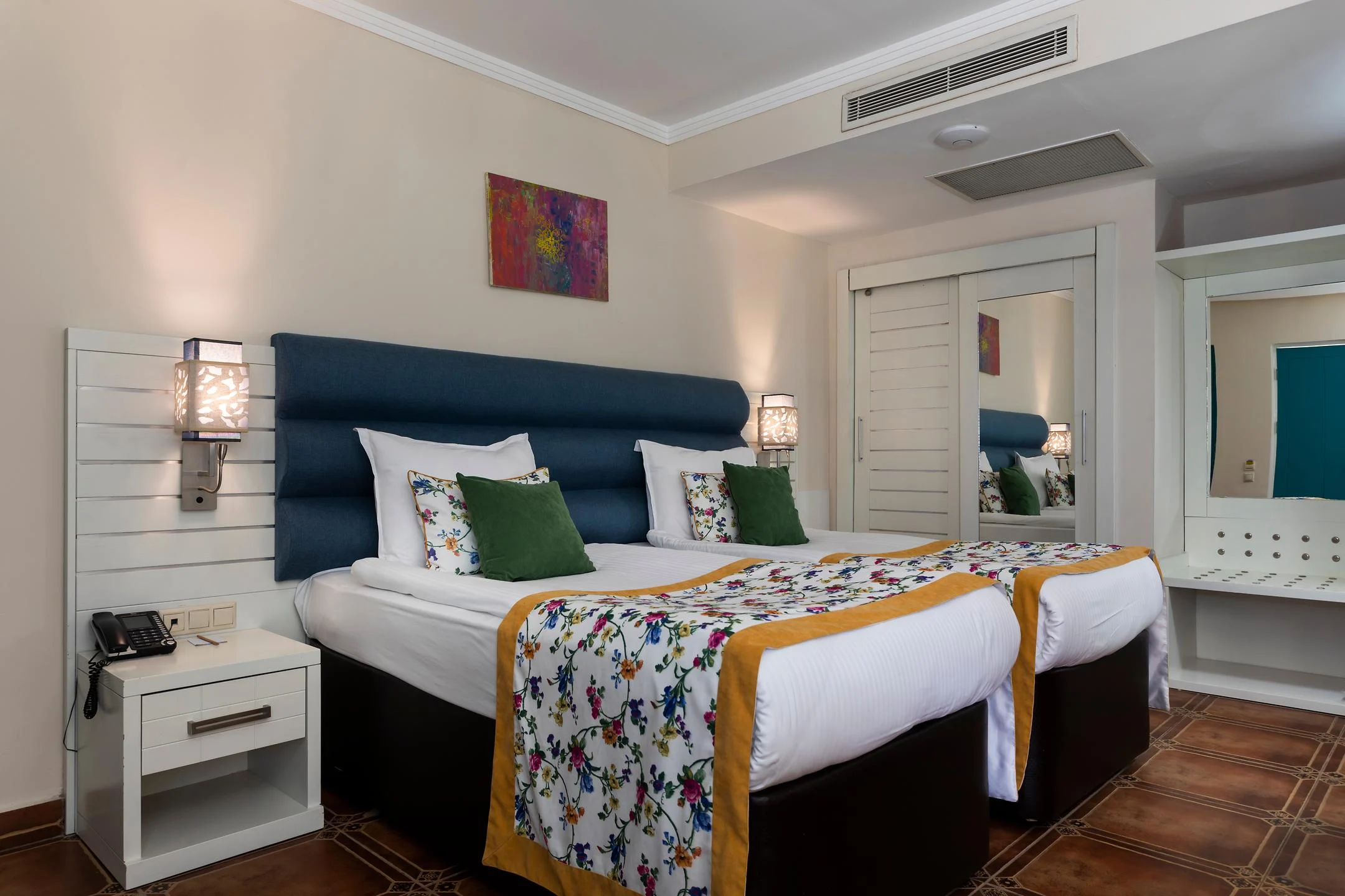 Orange County Kemer – Adult Only