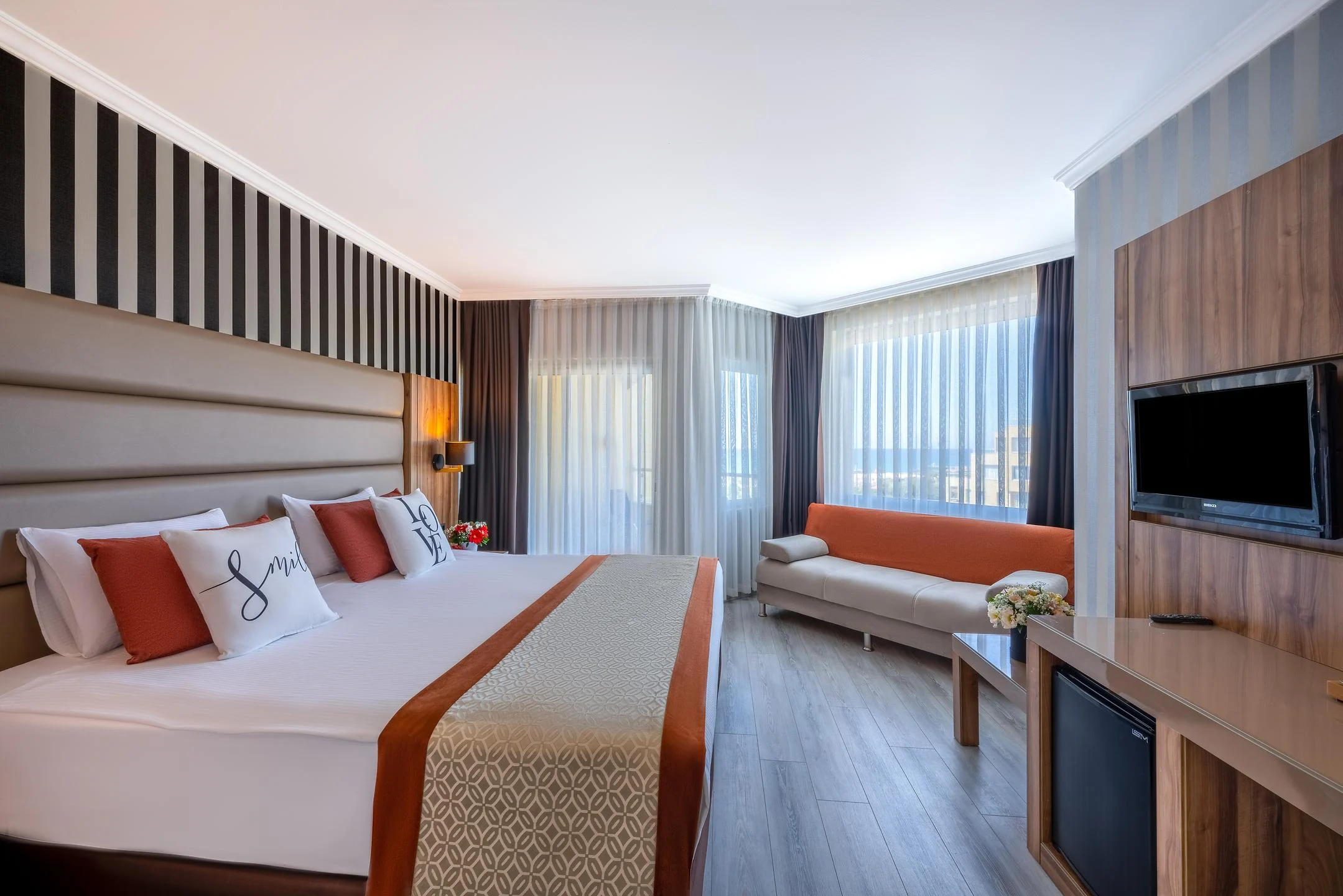 Selectum Family Side