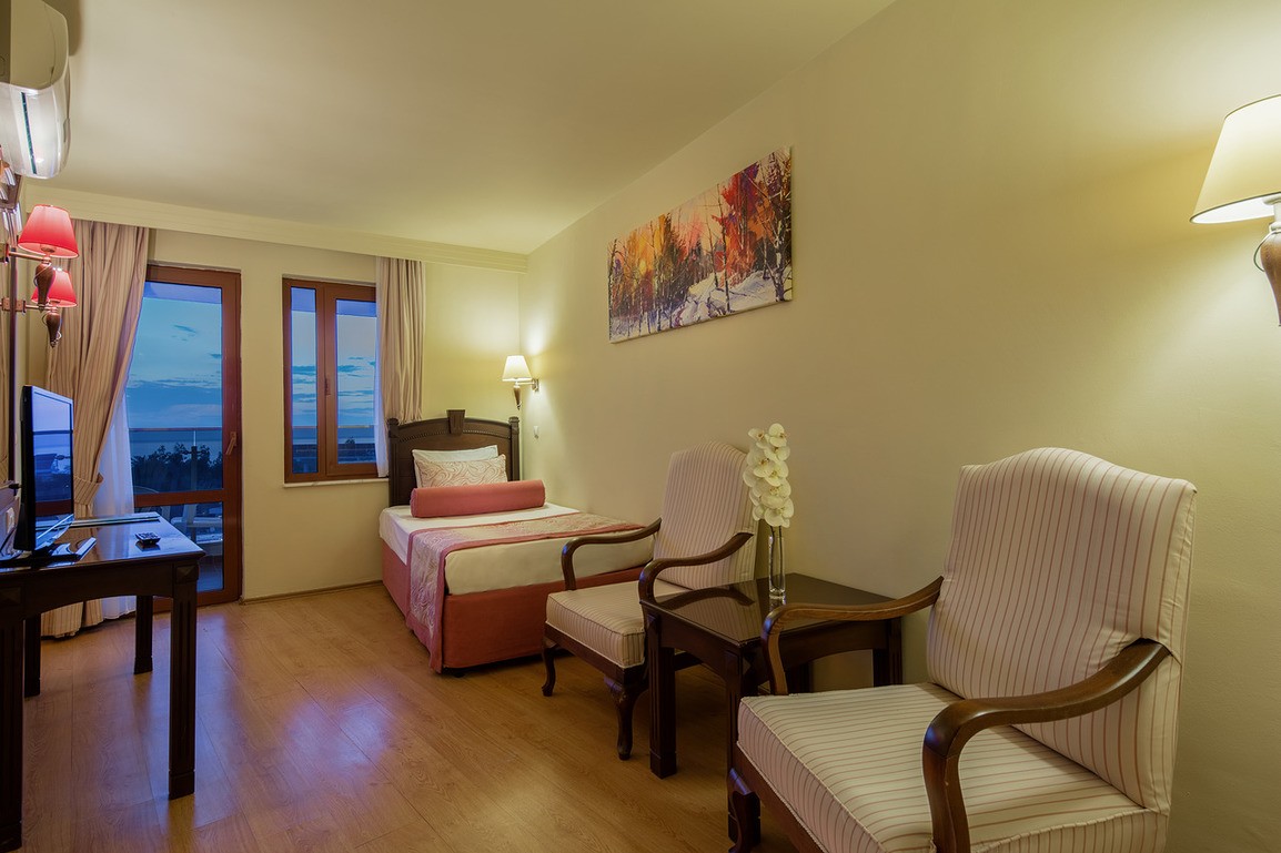 Selge Beach Resort & Spa