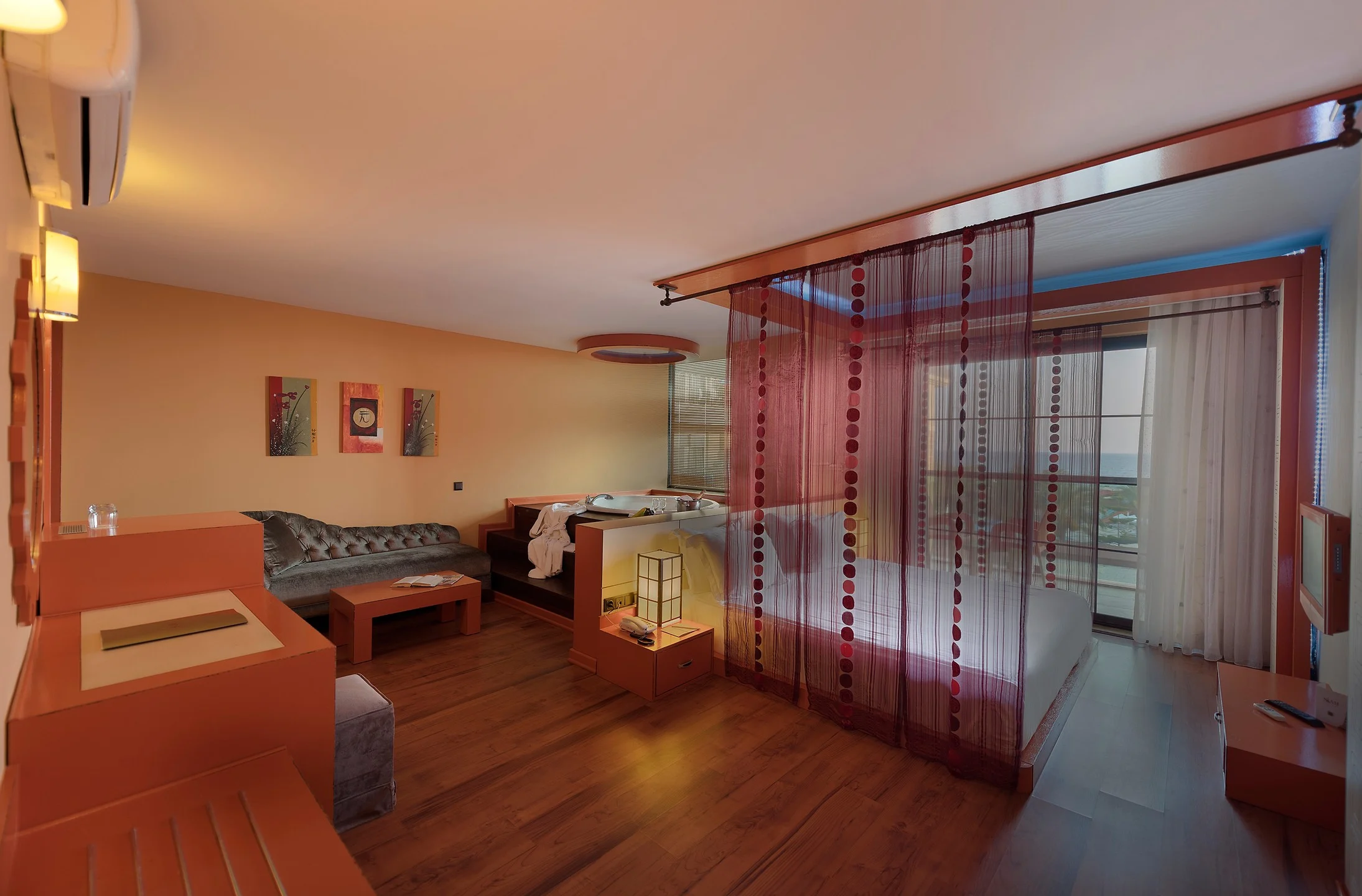 Siam Elegance Hotels & Spa