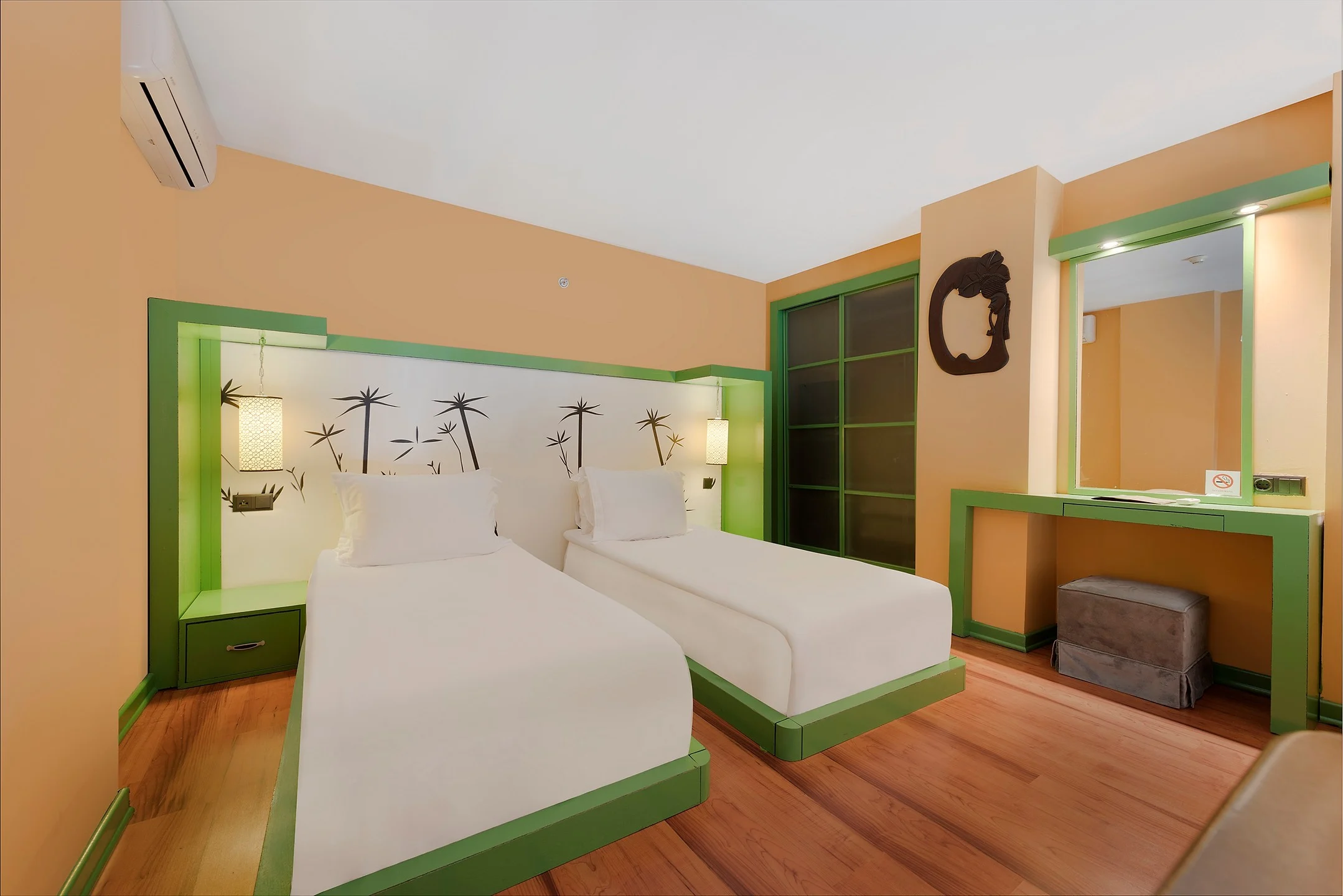 Siam Elegance Hotels & Spa