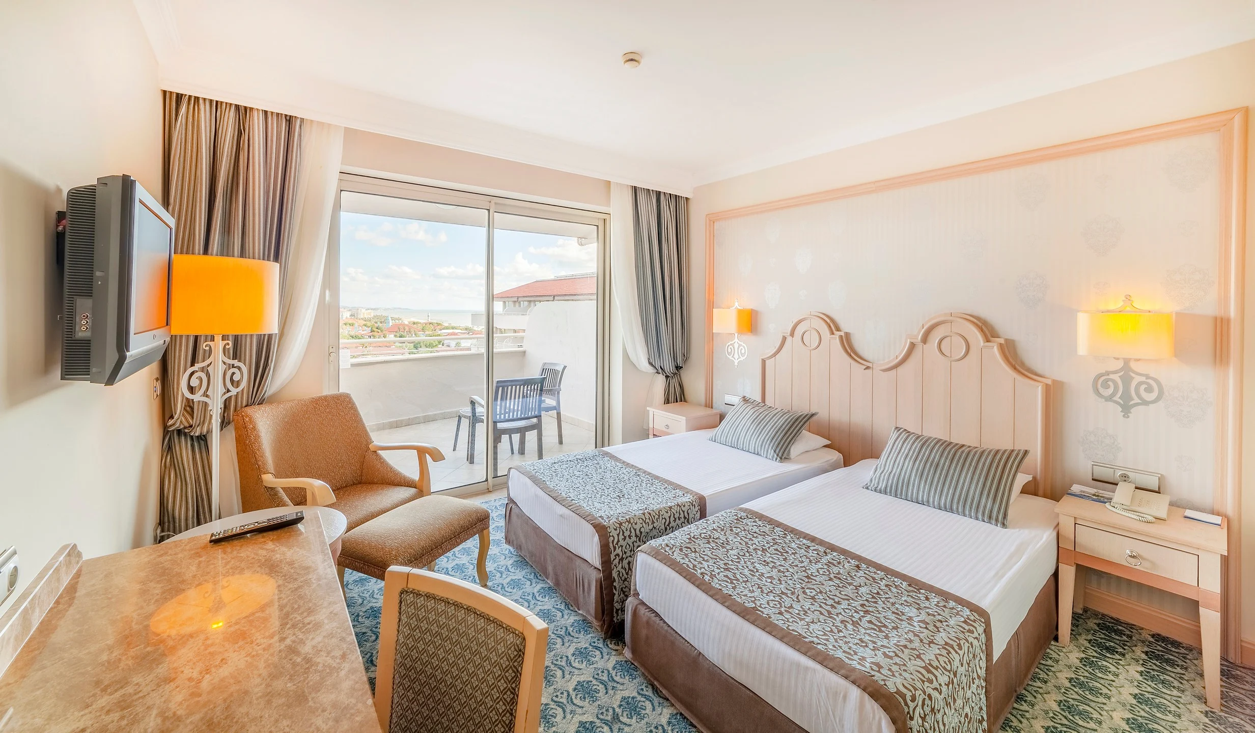 Starlight Resort Hotel