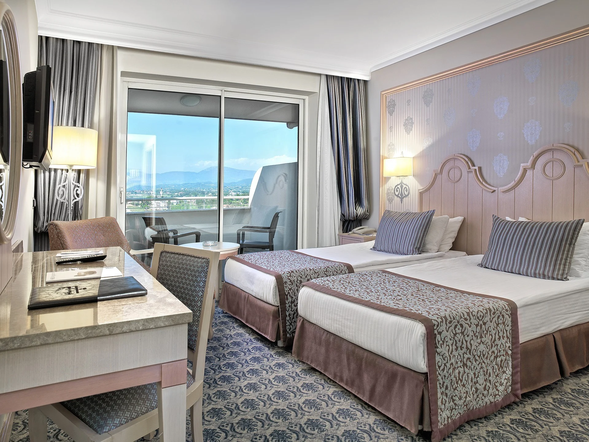 Starlight Resort Hotel