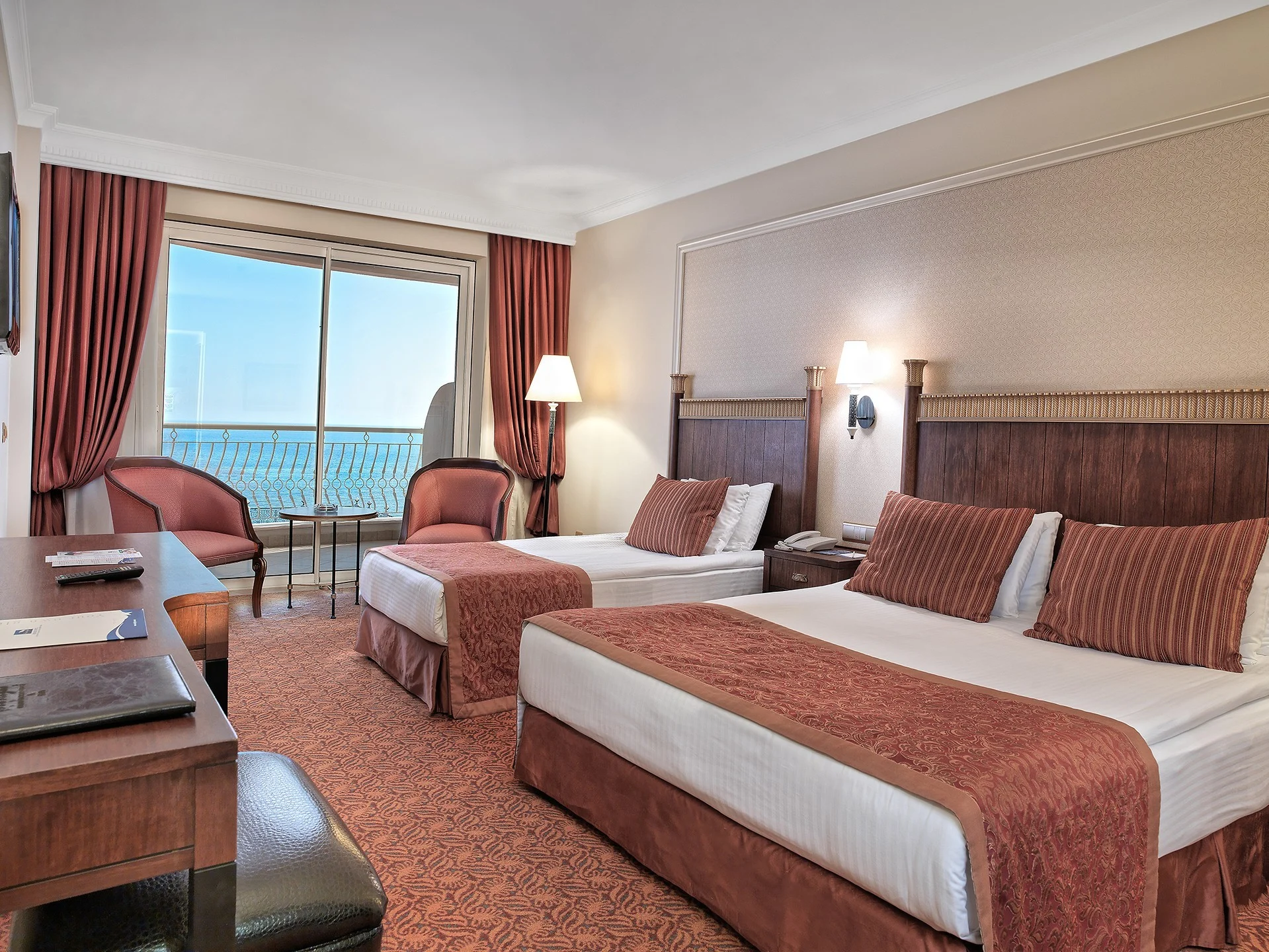 Starlight Resort Hotel