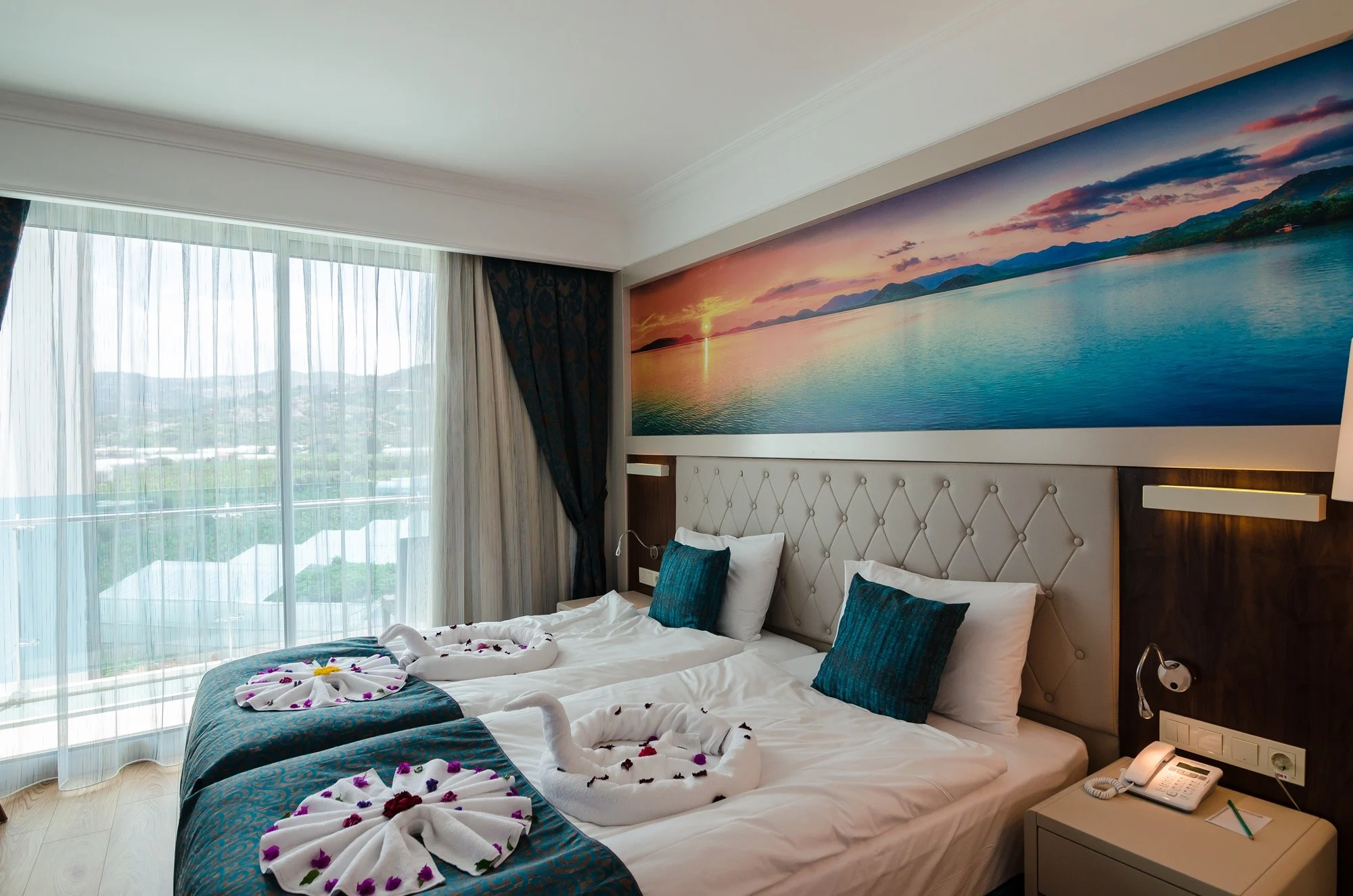 The Lumos Deluxe Resort Hotel & Spa