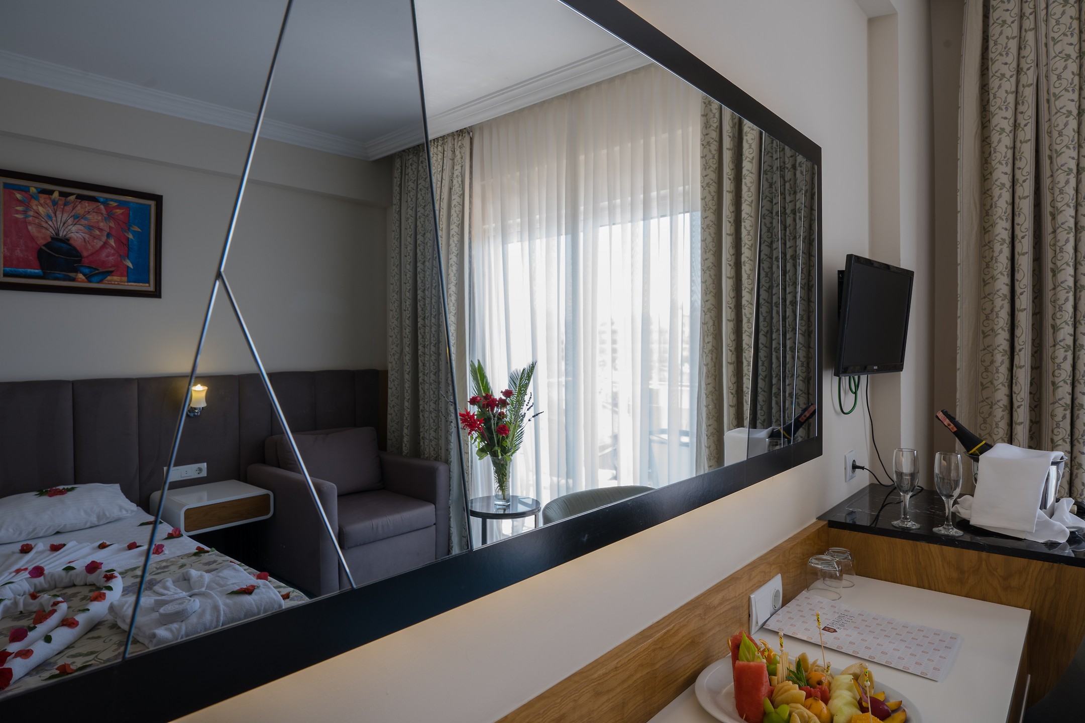 Throne Seagate Belek Hotel