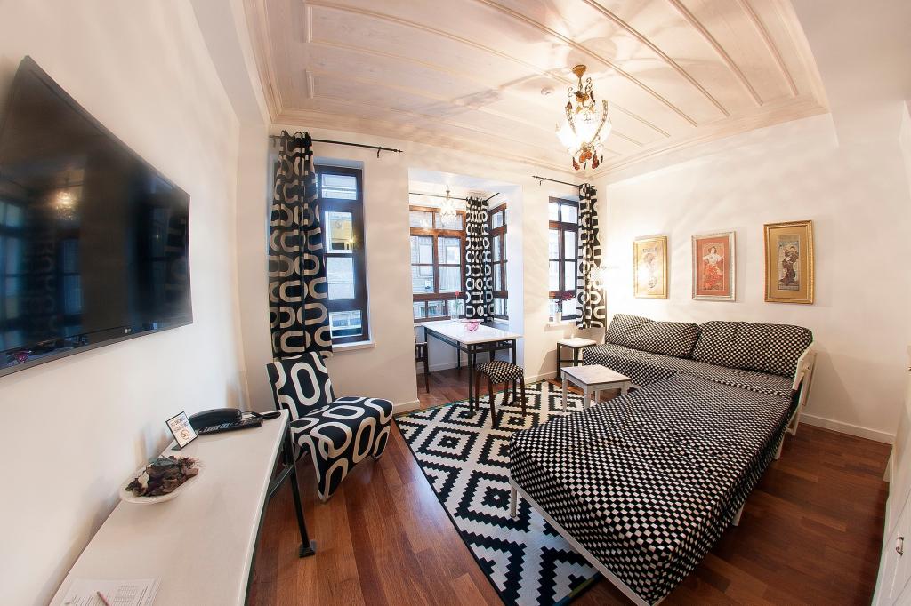 Villa Pera Suite Hotel