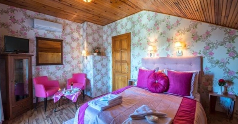 Tree Tops Park Hotel