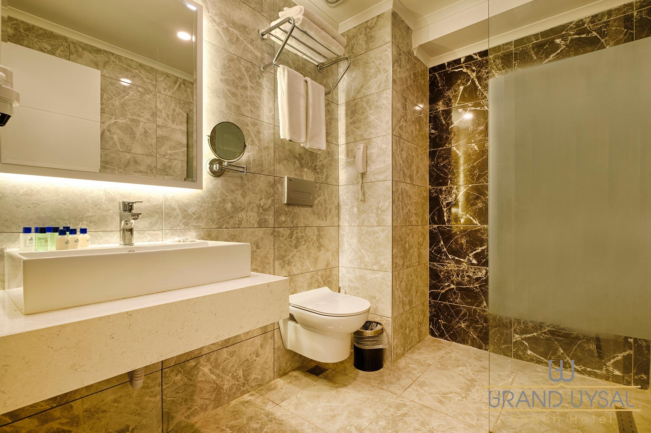 Grand Uysal Beach & Spa Hotel