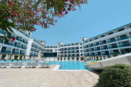 Rizom Beach Hotel