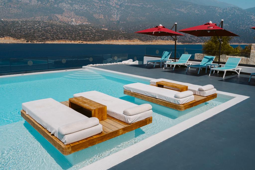 Alley Prime (Adult Only +12)