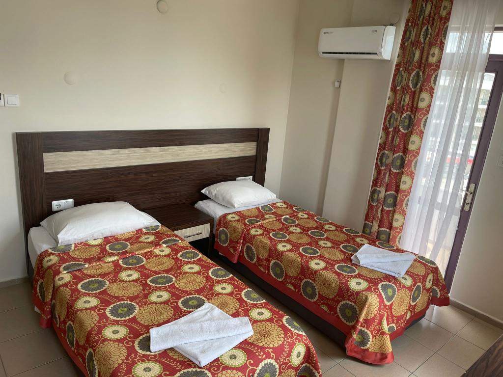 Rosella Apart & Hotel