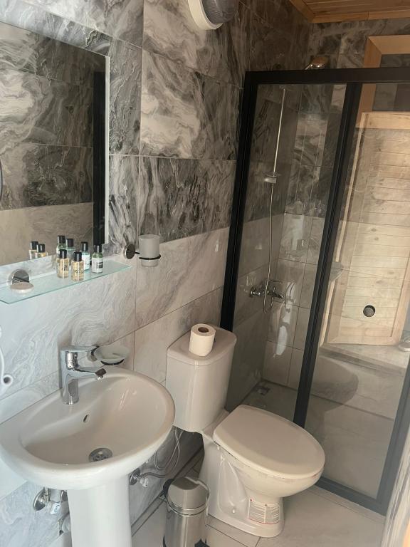 The Hill Glamping Çıralı