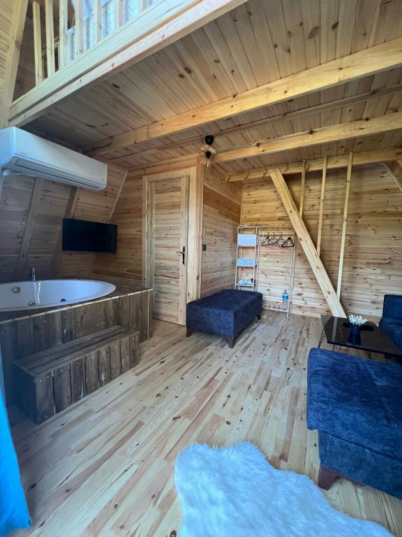 The Hill Glamping Çıralı