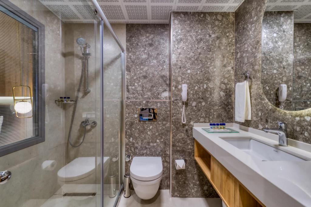 Sealife Lounge Hotel – Adult Only