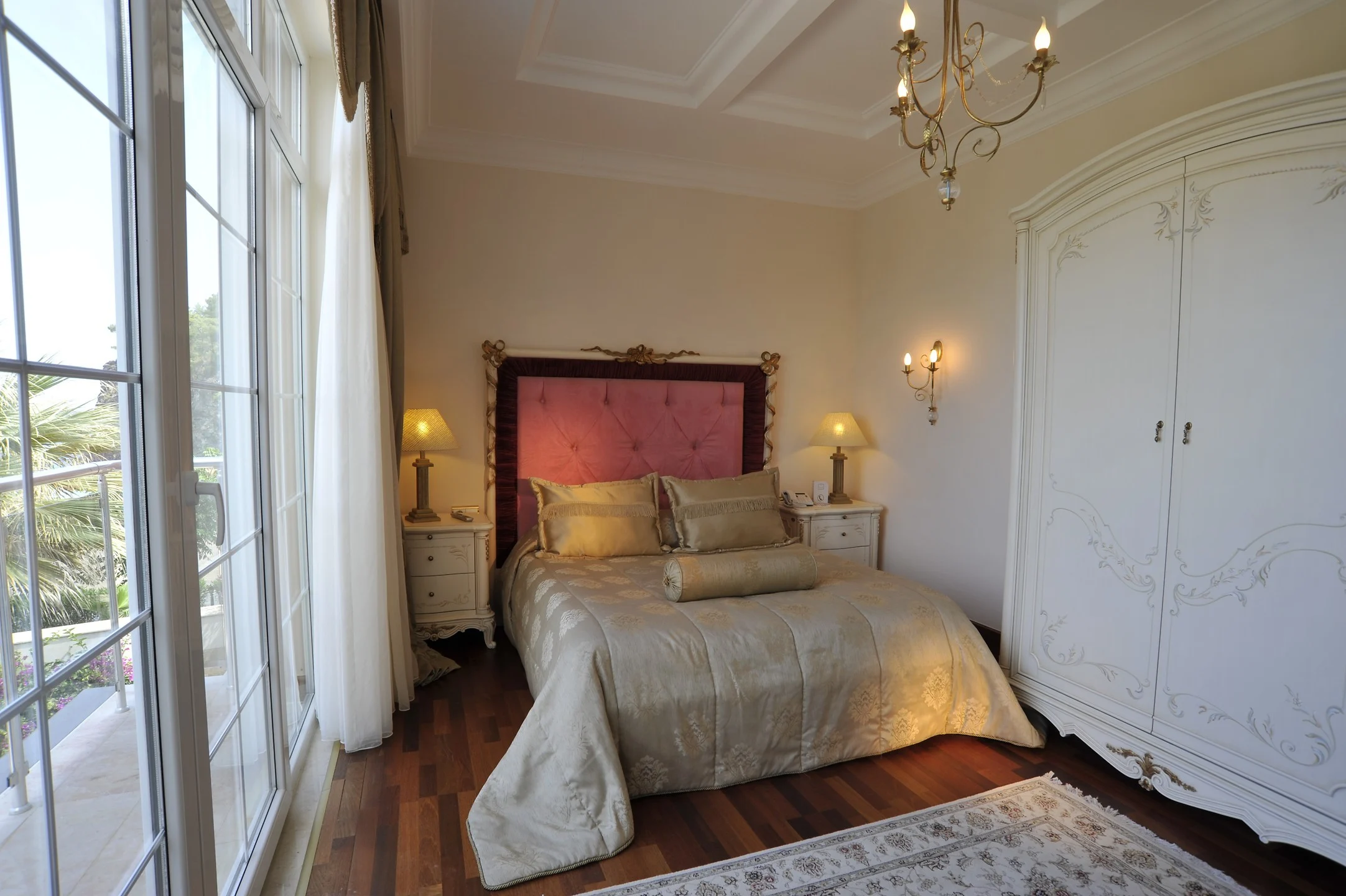 Nirvana Dolce Vita Luxury Villas & Suites