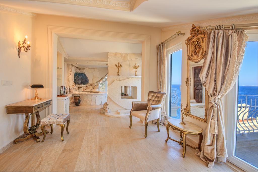 Lukka Exclusive Hotel