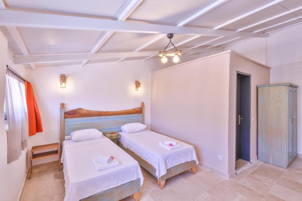 Mojo Sunset Boutique Hotel