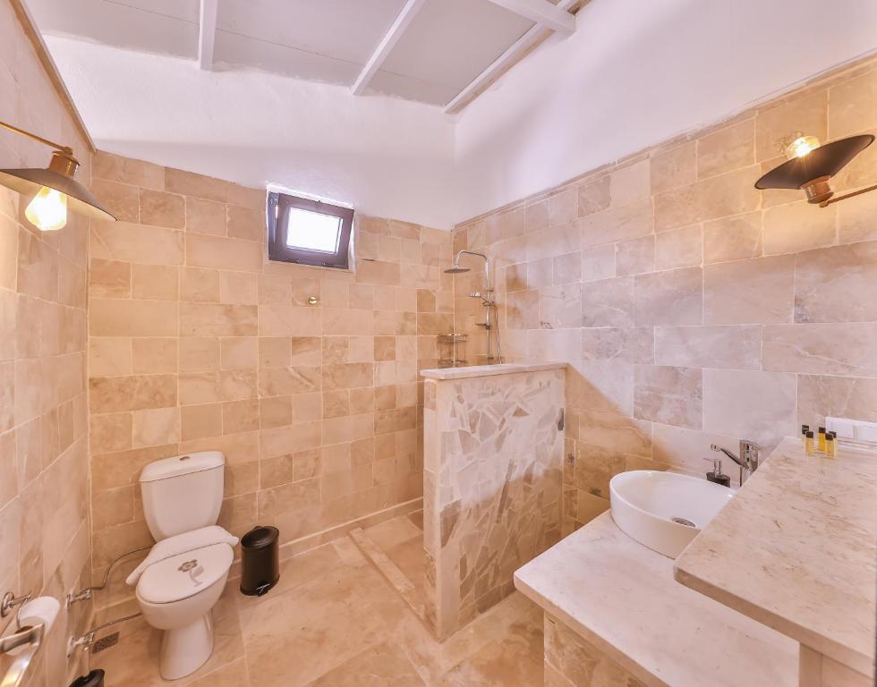 Mojo Sunset Boutique Hotel