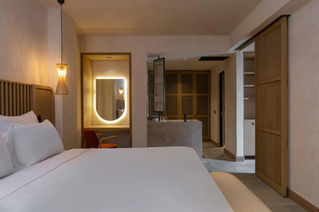 Mekvin Suites Villas