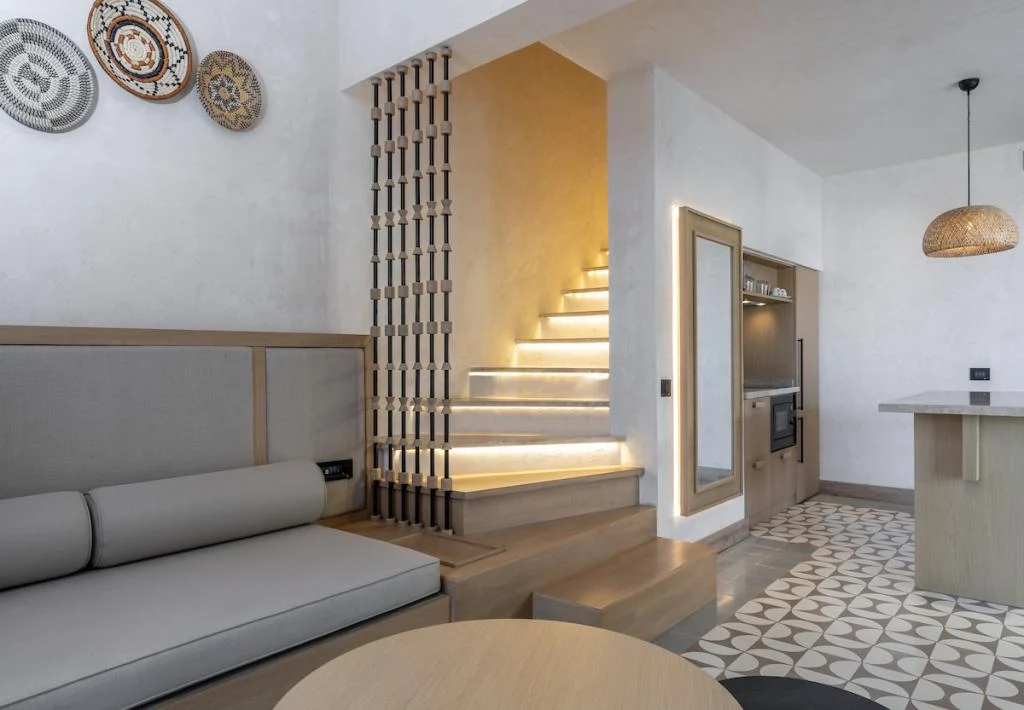 Mekvin Suites Villas