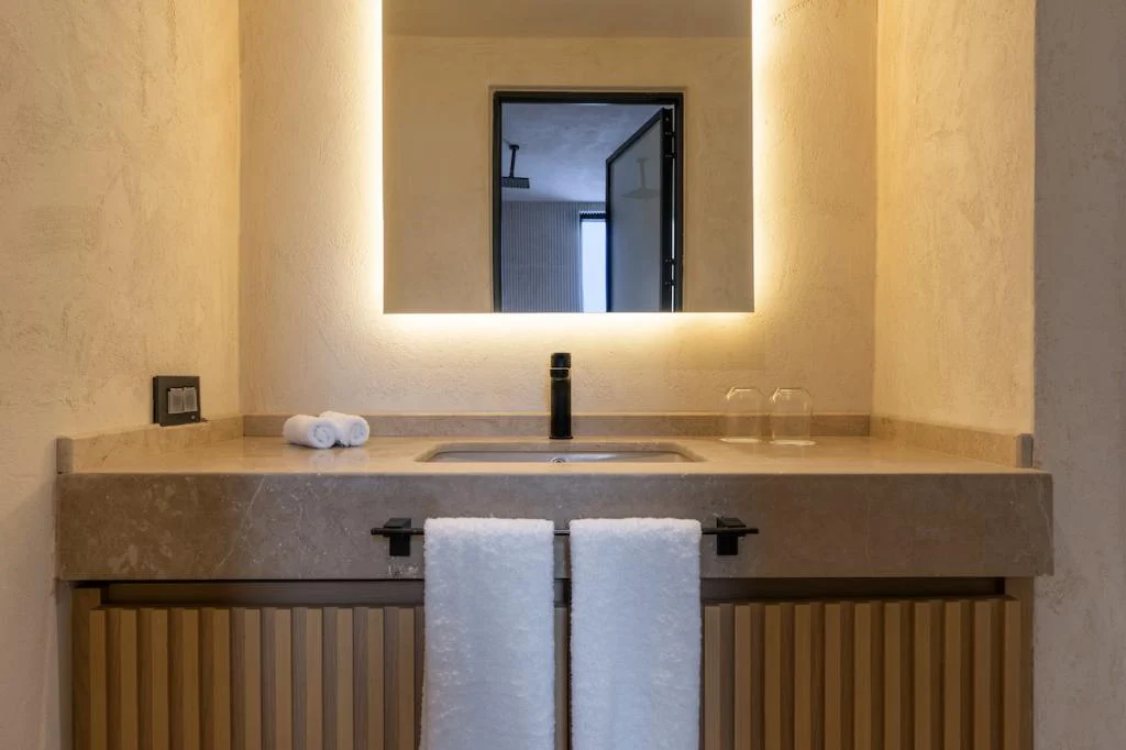 Mekvin Suites Villas