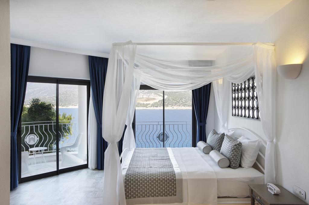 Alley Prime (Adult Only +12)