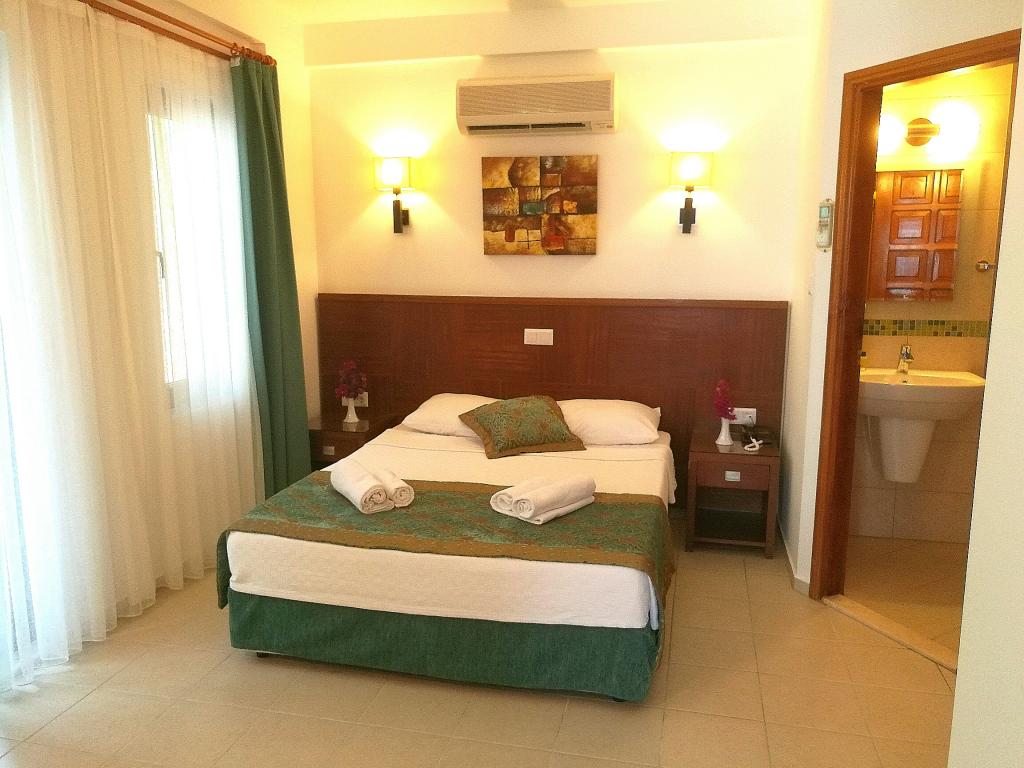 Medusa Hotel (+12 Adult Only)