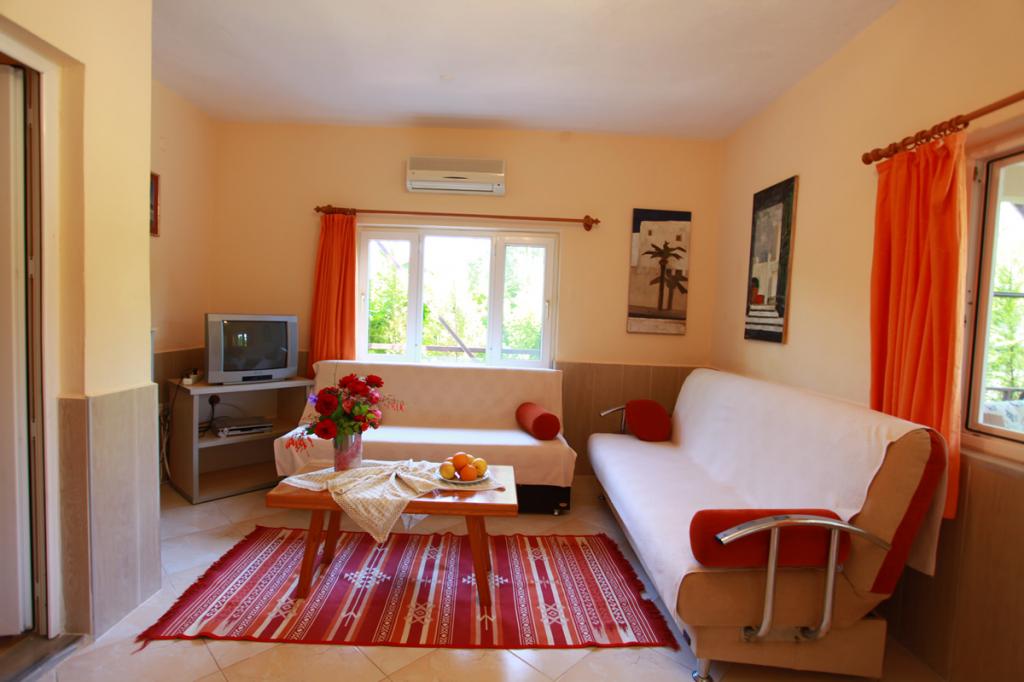 Çıralı Rüya Pansiyon