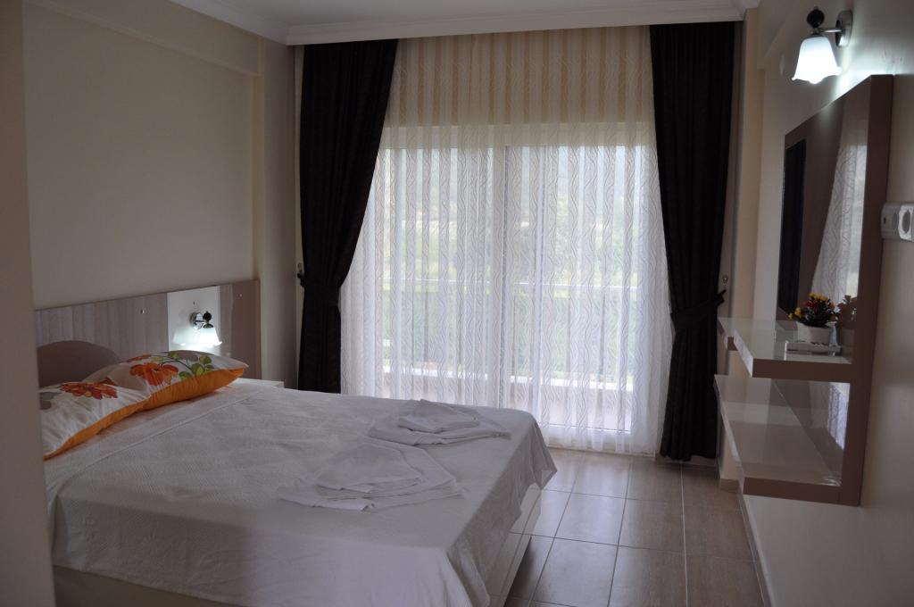 Nar Çiçeği Otel Adrasan