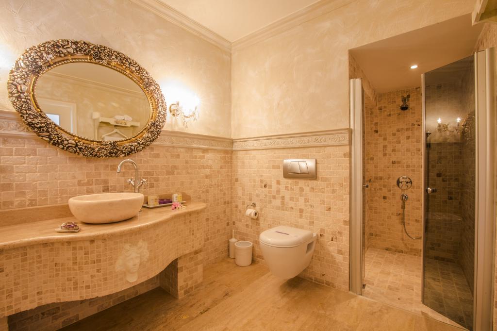 Lukka Exclusive Hotel