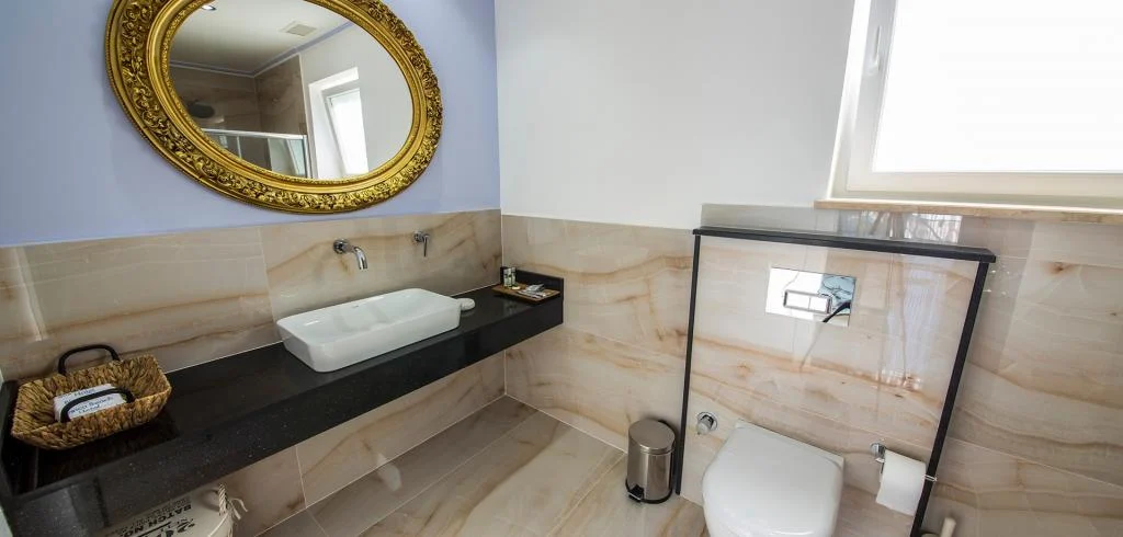 Blanca Beach Hotel (+12)